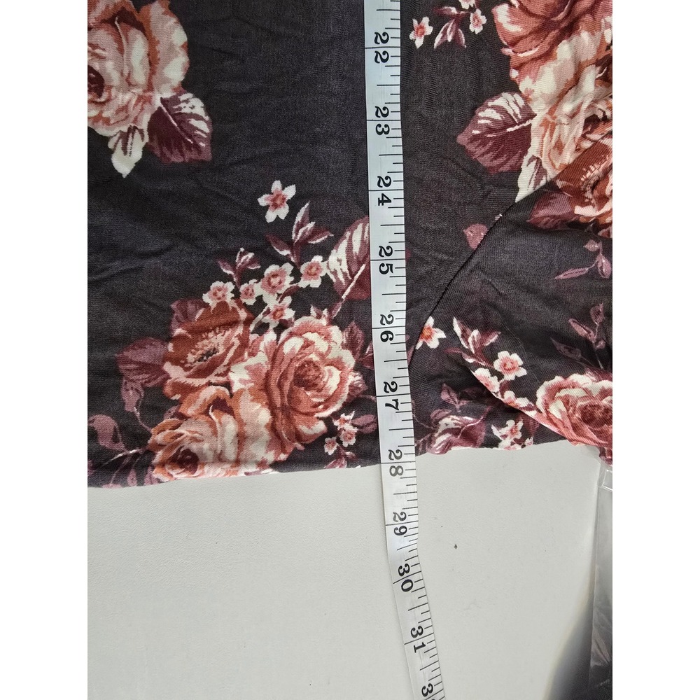 Maurices Womens 3X Gray Floral Henley Long‎ Sleeve Top Pleated Shoulder NWT - Picture 14 of 14